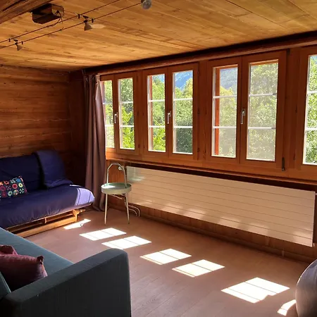 Alpen Lotus شاليه انترتكيرشن